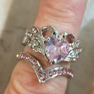 Costume jewelry set.